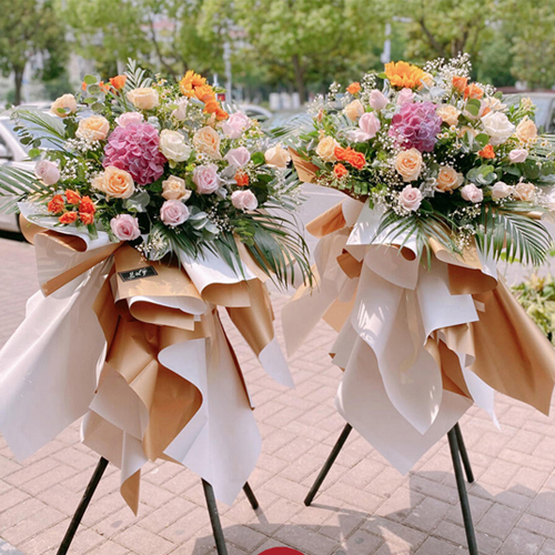 東莞萬江開業(yè)花籃訂購 專車配送上門